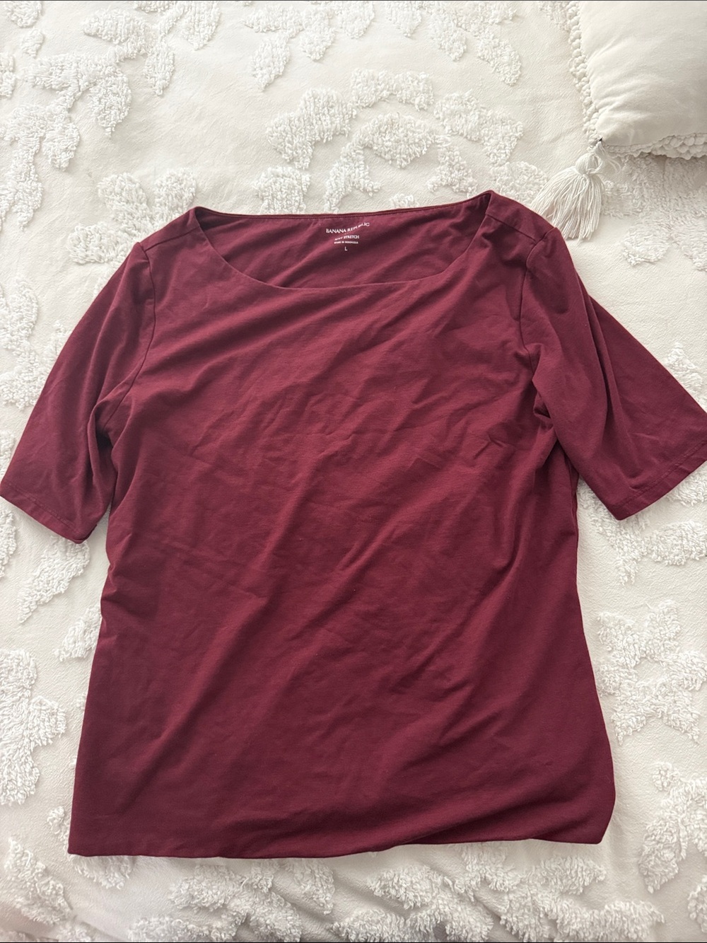 Banana Republic Burgundy Scoop Neck Short Sleeve Top